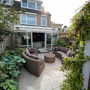  Ferienhaus Luxury House