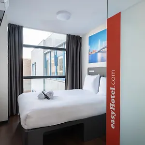 2* Hotel Easyhotel Centre